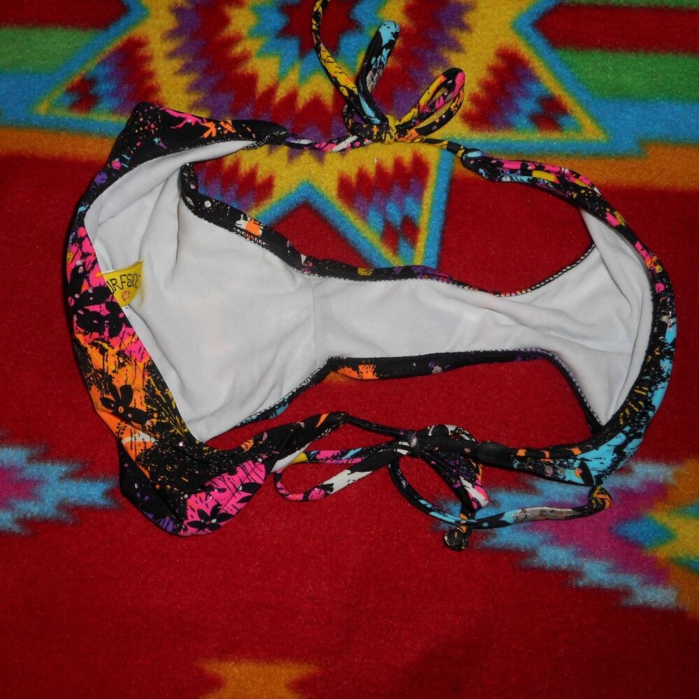 Surfside String Bikini With Removable Padding Top Size: M - Picture 4 of 6